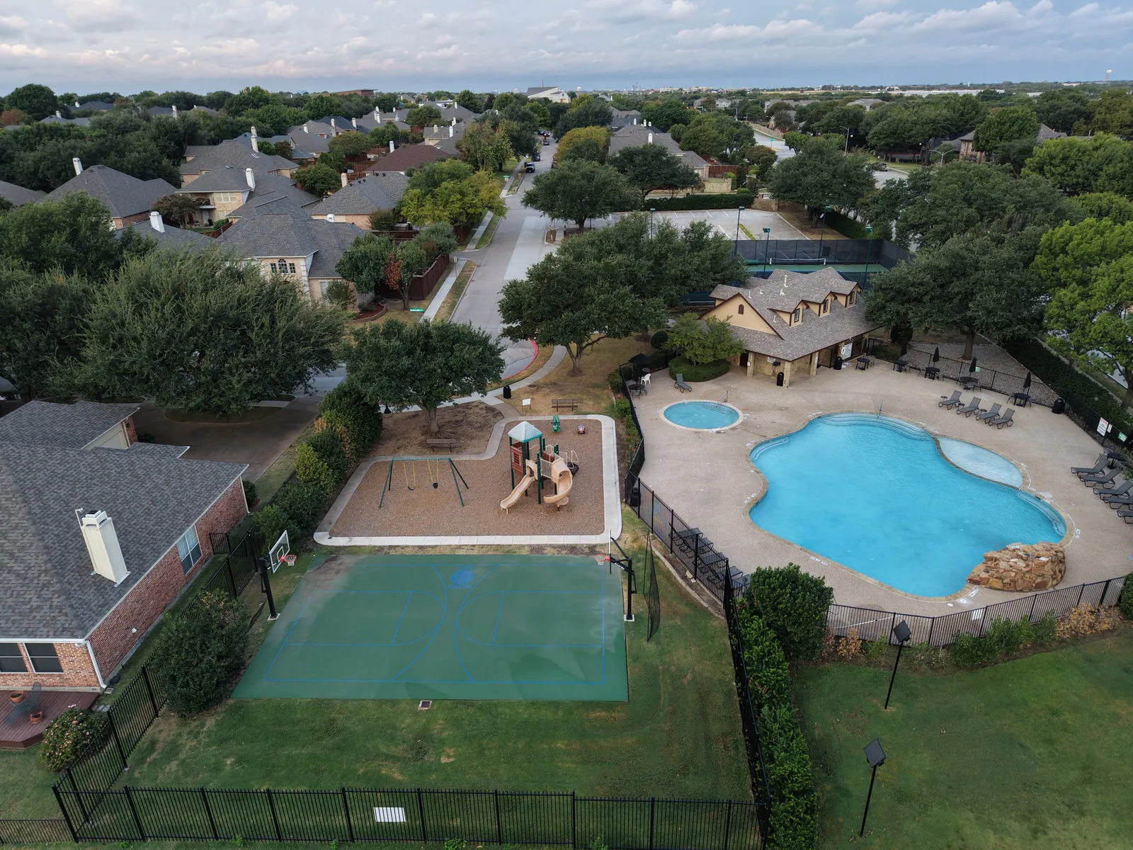 Pool, playground and courts